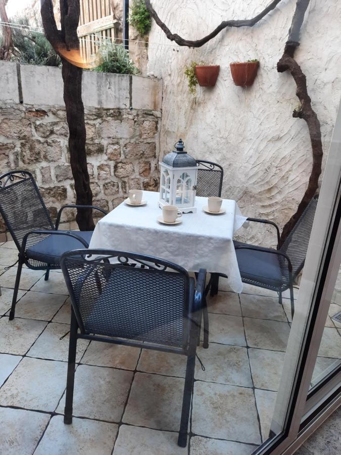 Old Town Rab Ivana *